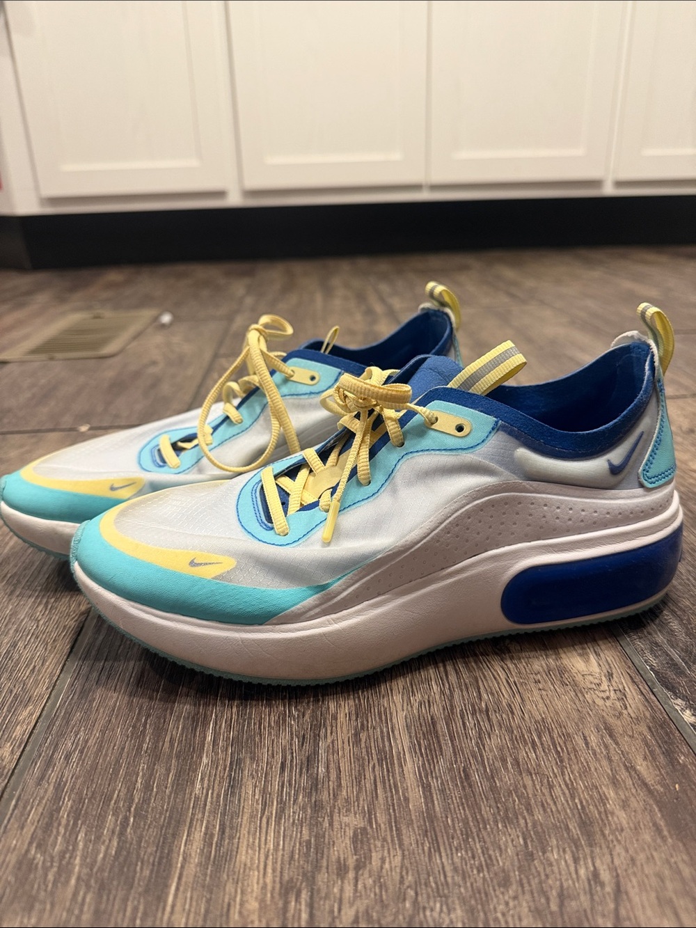 Nike White Blue Teal Yellow Platform Running Shoes